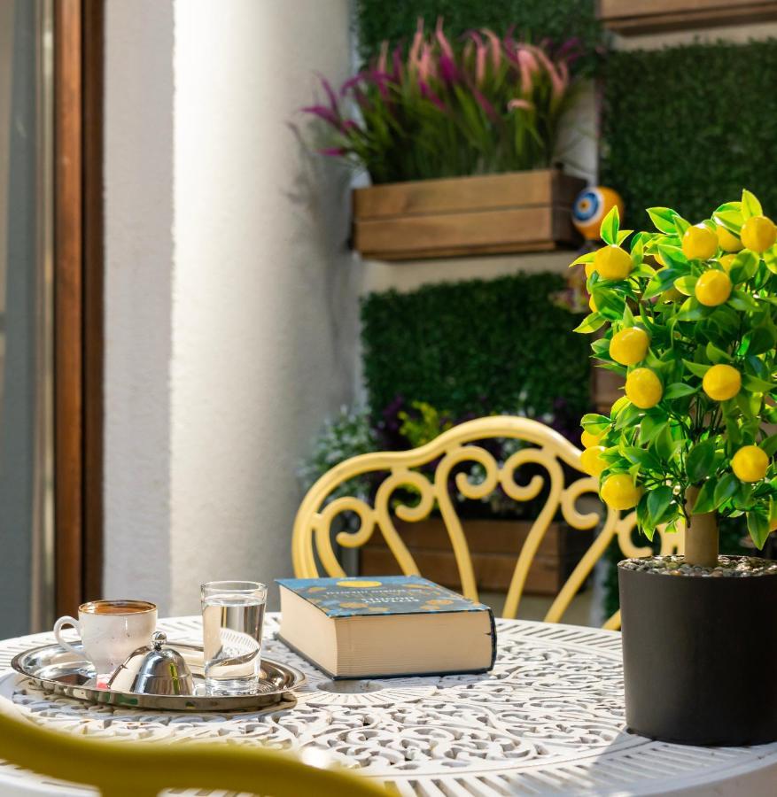Royan Suites Istanbul Exterior photo