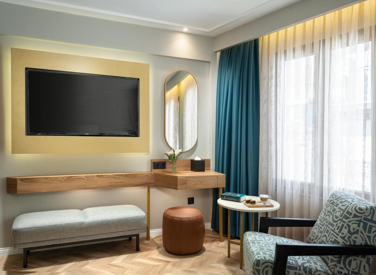 Royan Suites Istanbul Exterior photo